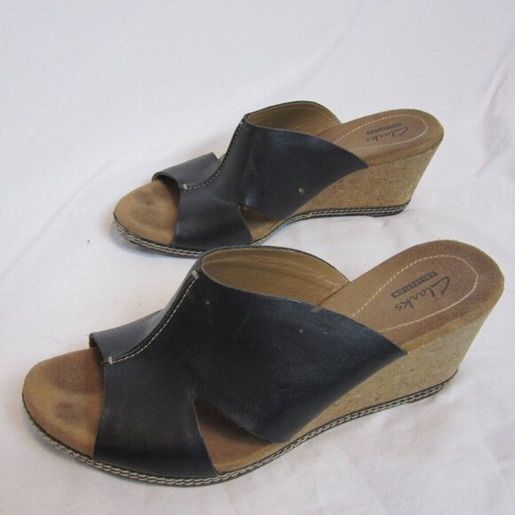 Clarks Collection Soft Cushion Black Leather Slip-On Cork Wedge Heel Sandals 9.5 - Picture 3 of 9